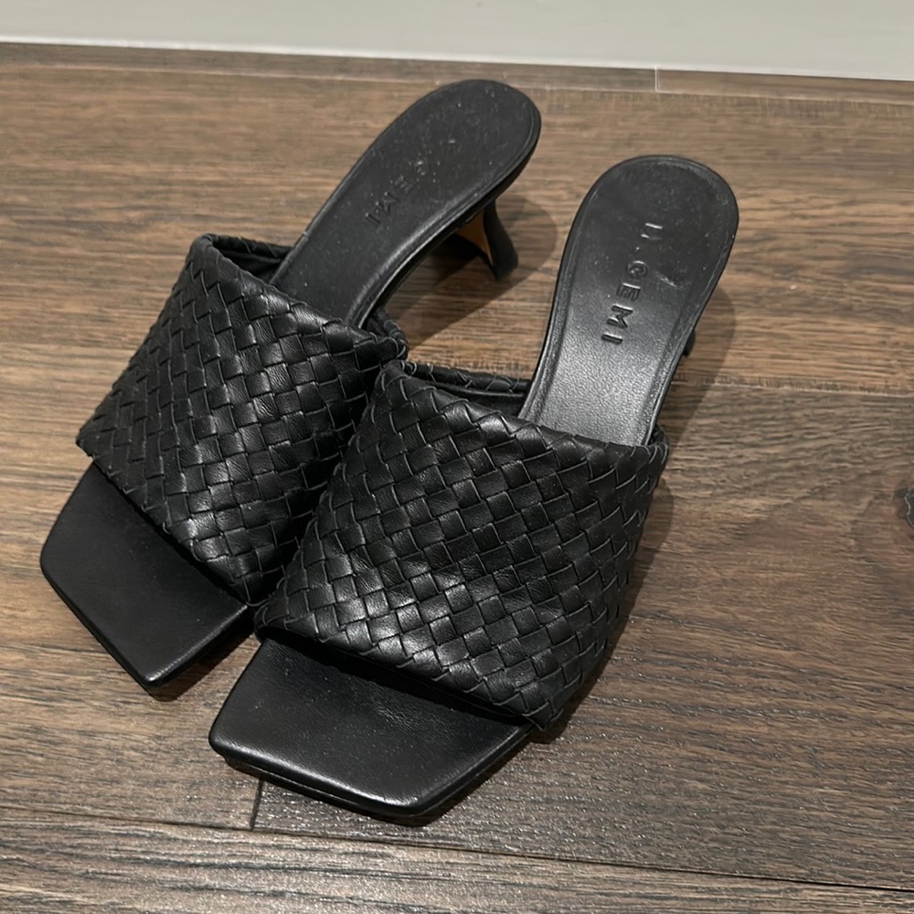 M. Gemi Woven Mule Sandal